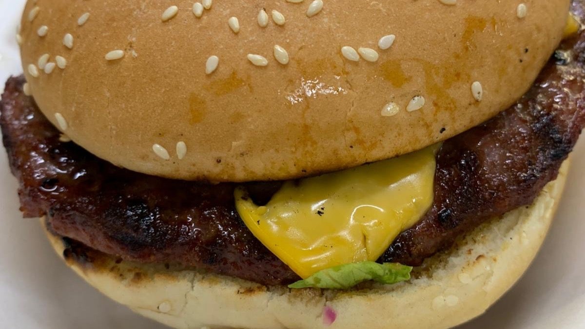 1/4 Pounder Burger with Cheese