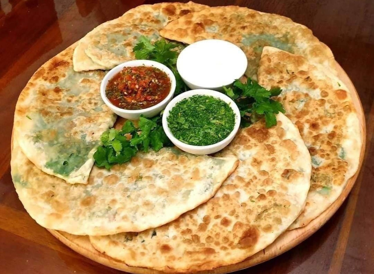 Spinach Bolani