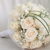 Gori Bouquet Decorated With Elegant Gypsophila And Green Stripes