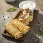 Russian Pancakes with Beef (3 Pieces)(Блины с говядиной)