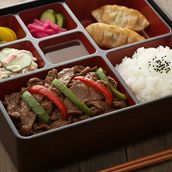 Beef Pepper Steak Bento