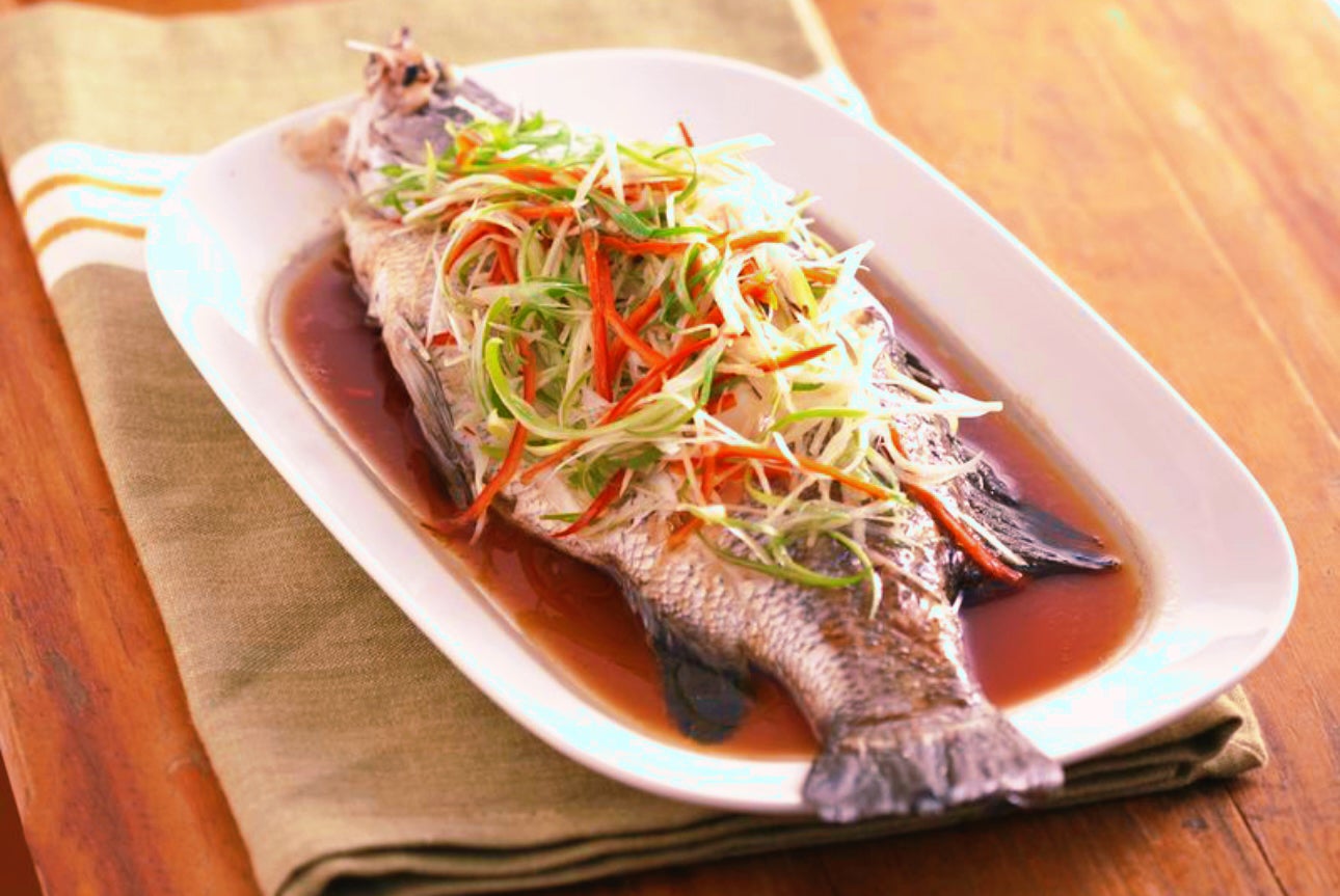 Steamed Sea Bass with Soya Sauce 清蒸鲈鱼