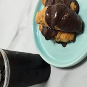 Mini croissants with Belgian cocoa and Molde Brew coffee