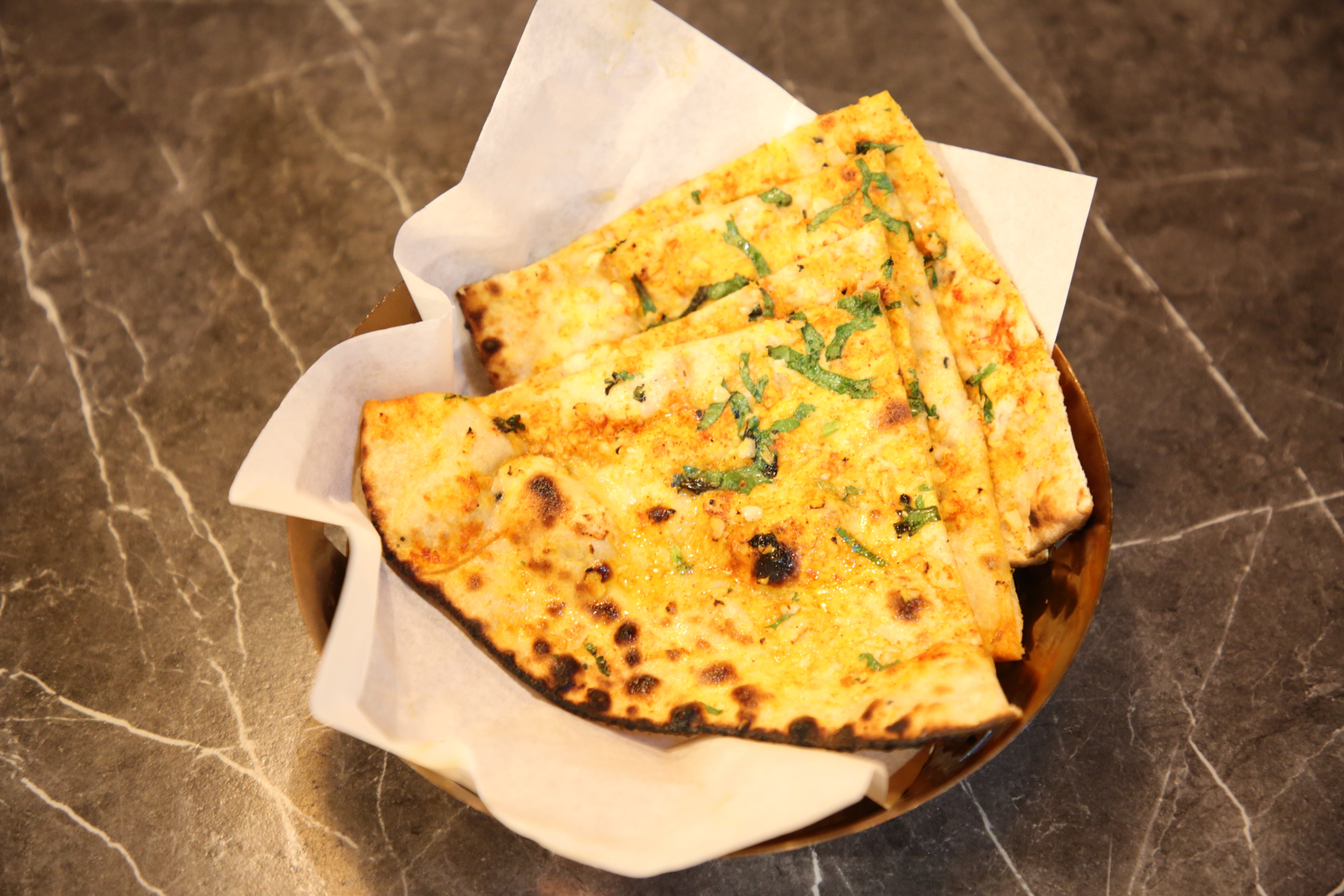 Garlic with Chillies Naan