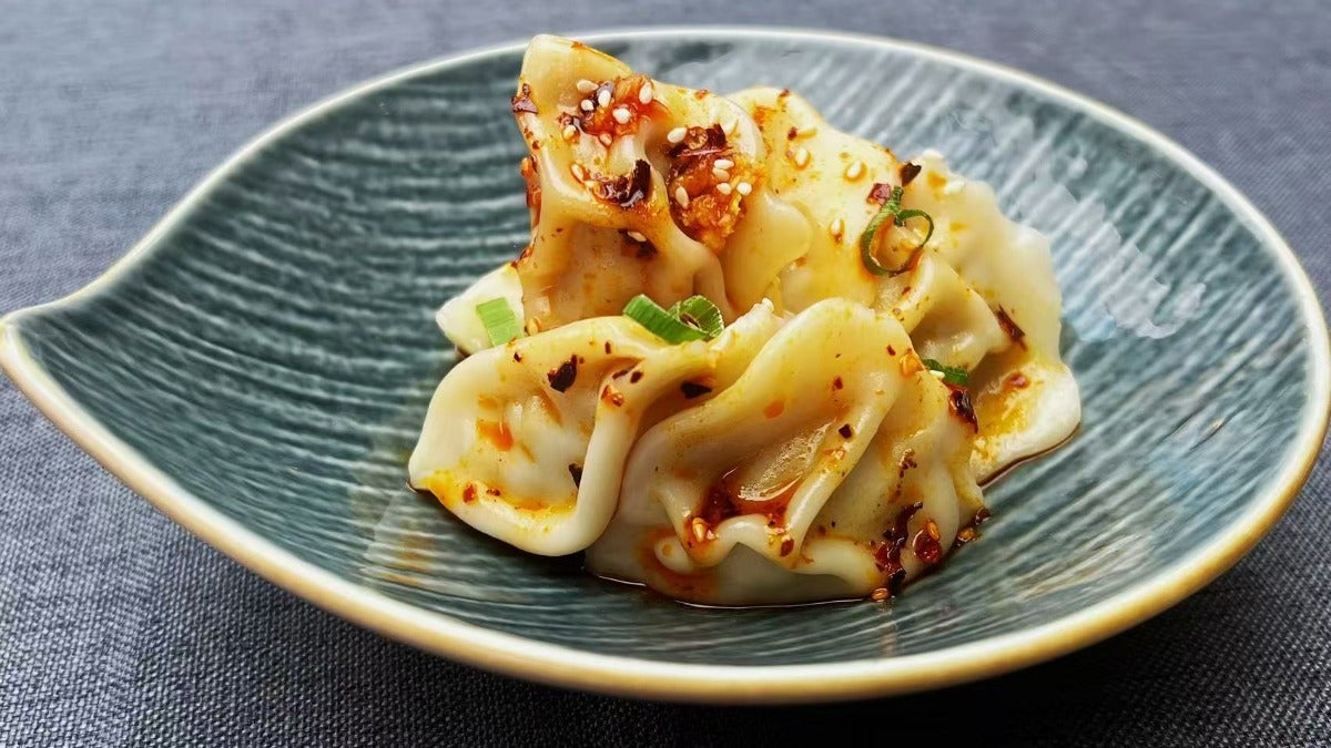 No.6V Homemade Signature Veg  Dumplings 素水饺(6)