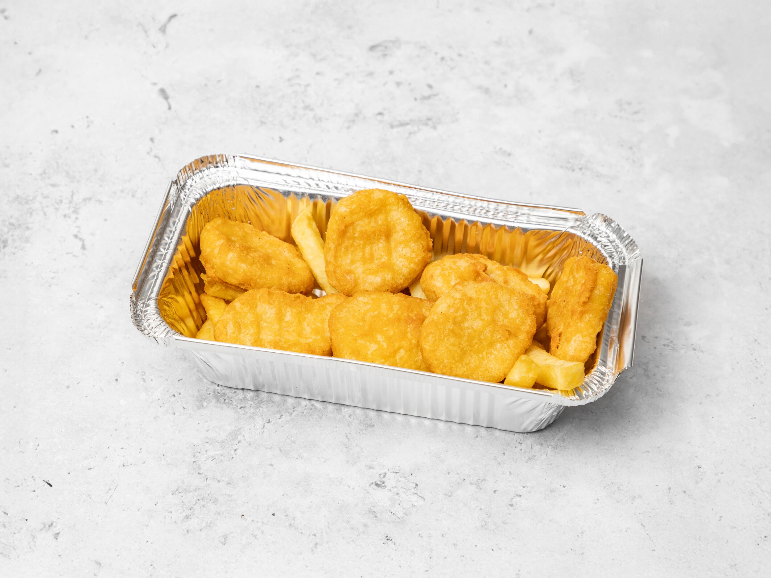 Chicken Nuggets with Chips