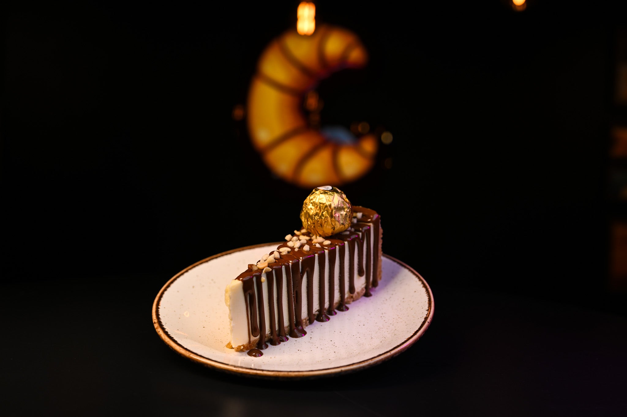 Ferrero Rocher Cheesecake