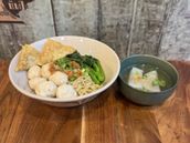 Chicken Meatball Noodles, Ba Mee Look Chin Gai