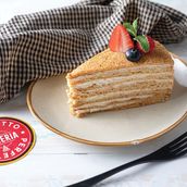 VANILLA HONEY CAKE