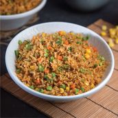 Black Pepper Fried Rice    أرز مقلي بالفلفل الأسود 
