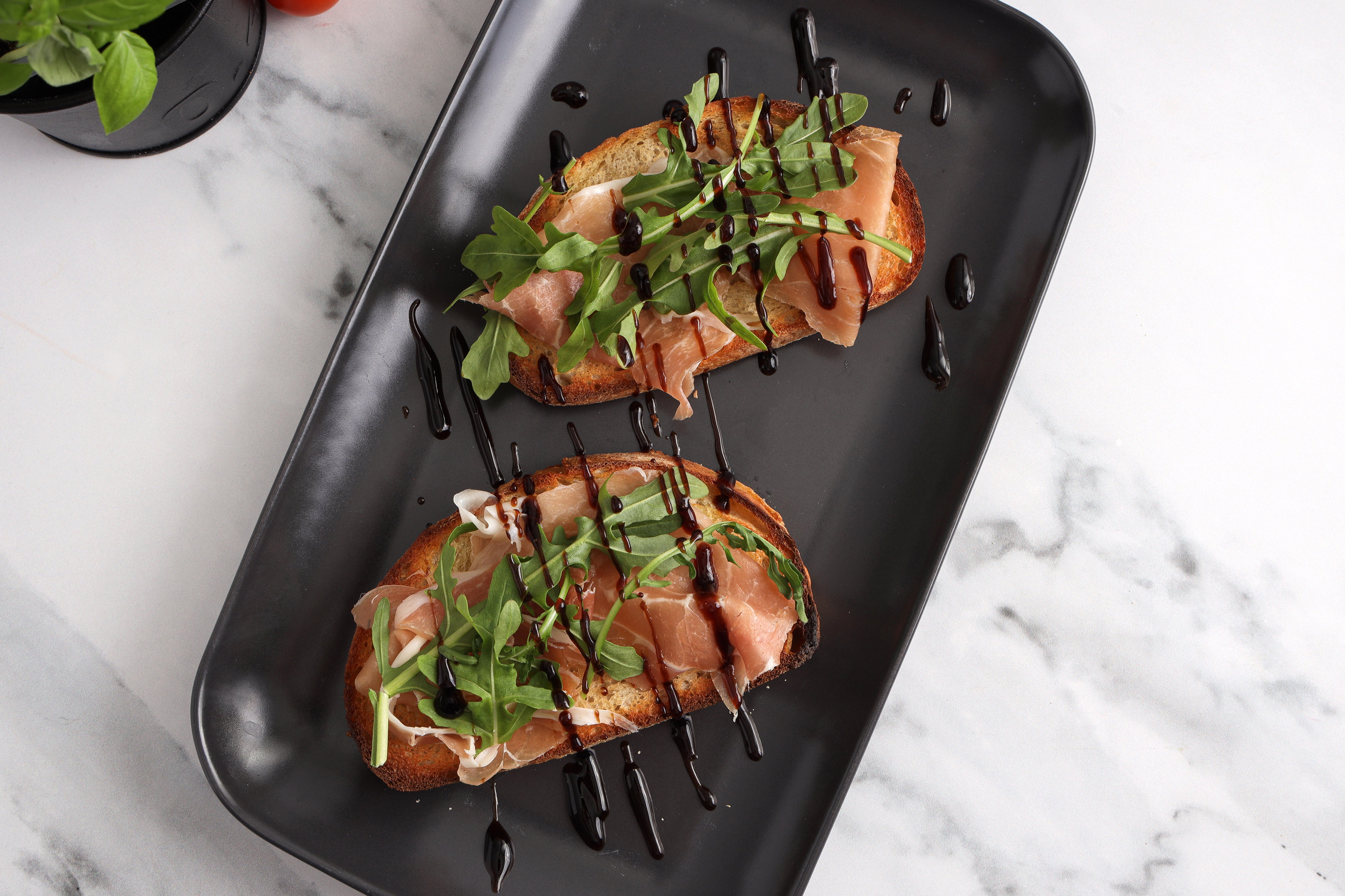 2. Bruschetta Prosciutto & Fig