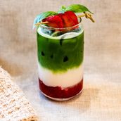 Strawberry Matcha 