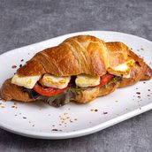 Halloumi Croissant