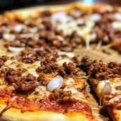 Minced Meat Pizza