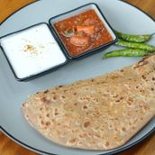 Aloo Pyaaz Paratha