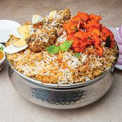 Chicken Handi Biryani 2-3 Persons