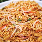 A04 Fried Noodles With Chicken 