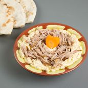 Hummus with meat
