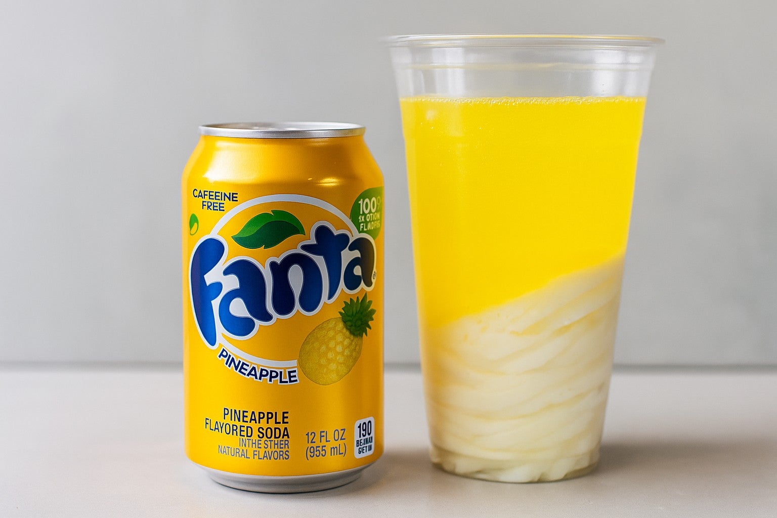 Fanta Pineapple Soda Float (355ml) USA
