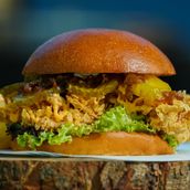 Crispy chicken burger 