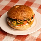 Labneh Za'atar Bagel