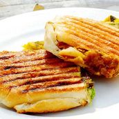 Sch. Cheese Grill Vada Paav 
