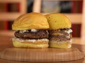 The Juicy Burger 
