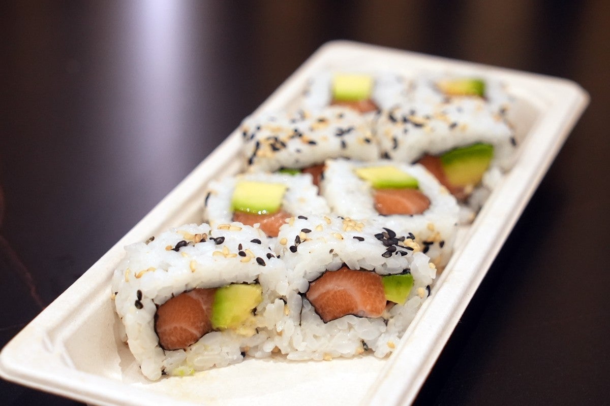 8 pics Salmon Avocado Roll