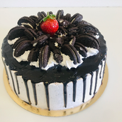 Oreo Cake 1/2 Kg