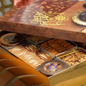 Alwatan Nuqsa Cartoon Box