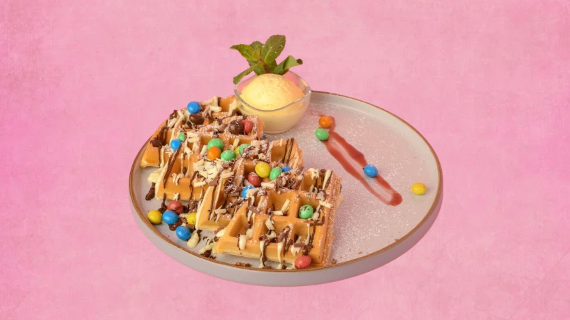 M&M's Waffle + 1 Scoop Vanilla Gelato