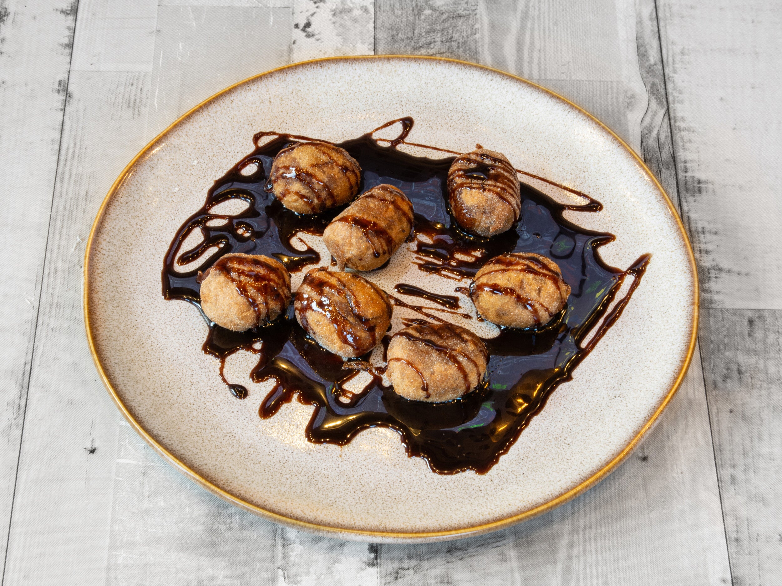 Mini Doughnuts filled with Nutella