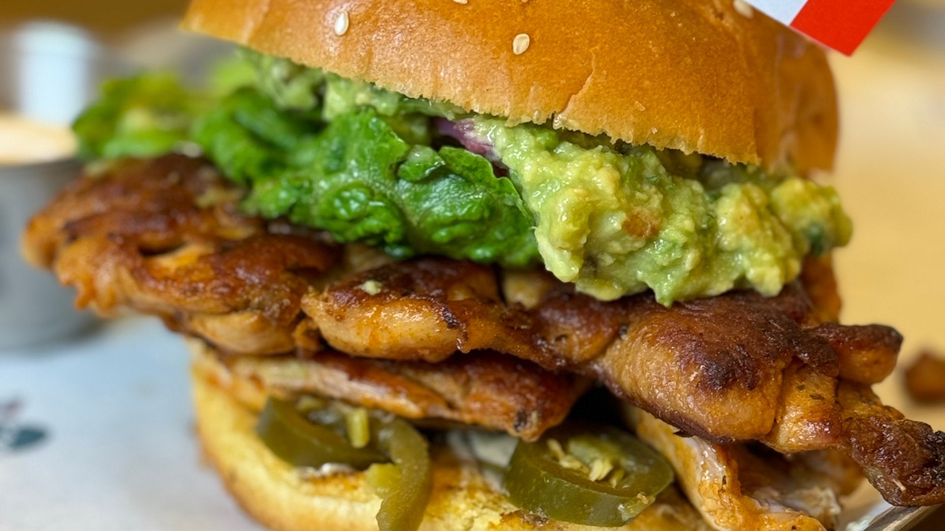 EL POLLOTE - CHICKEN BURGER
