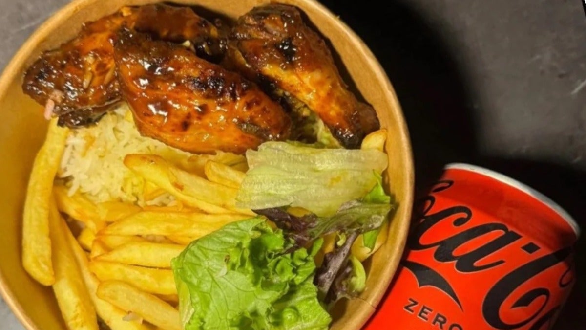Jerk Wing Lunch Deal