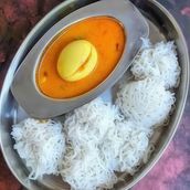Idiyppam With Egg Curry 2 Pieces