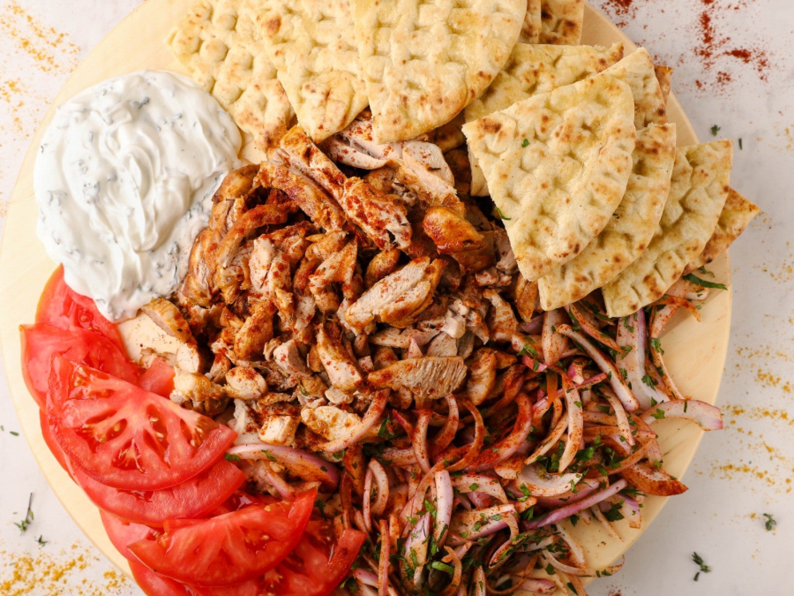 GigaBox Chicken Gyros(serves 1-2)