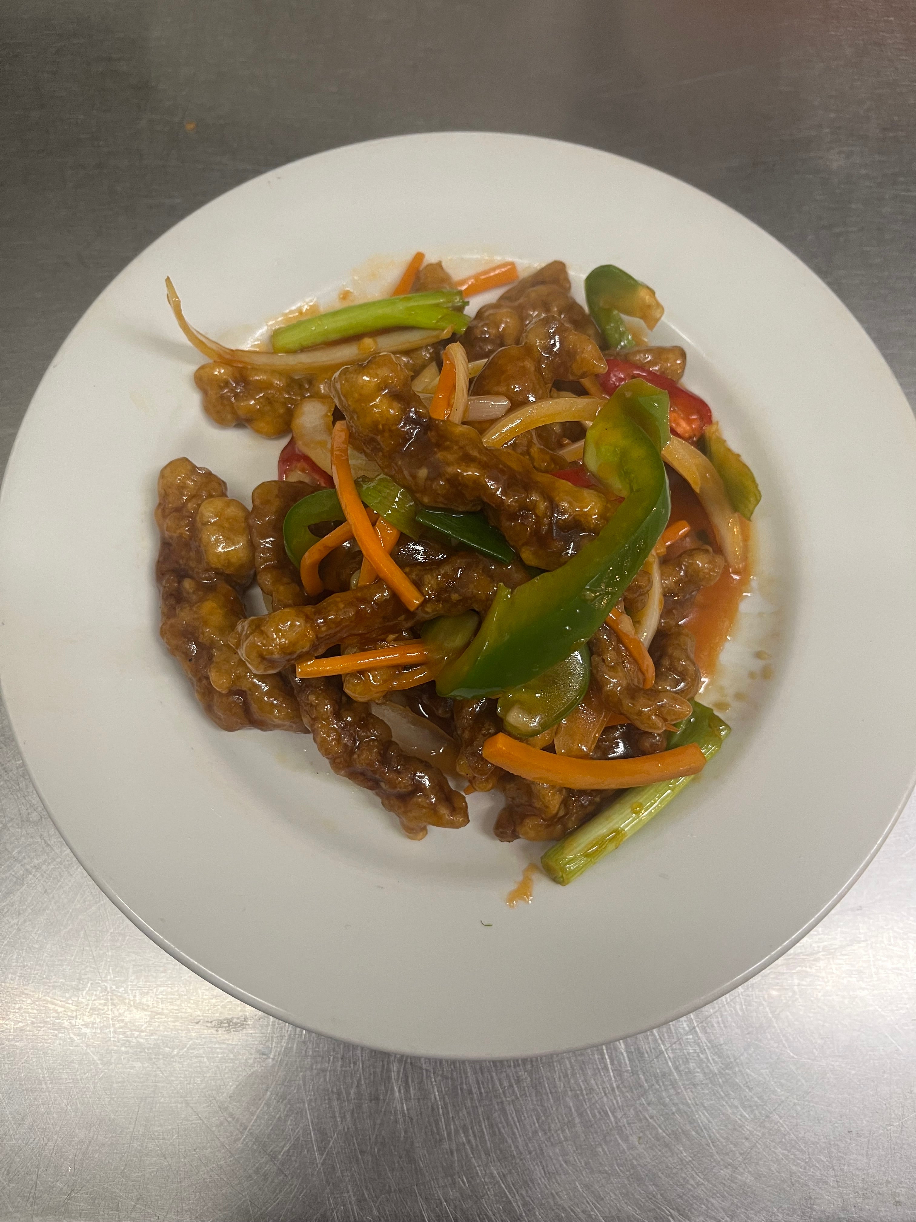 Crisp Spicy Beef Shreds with Carrots干牛��