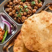 CHOLA BHATURA