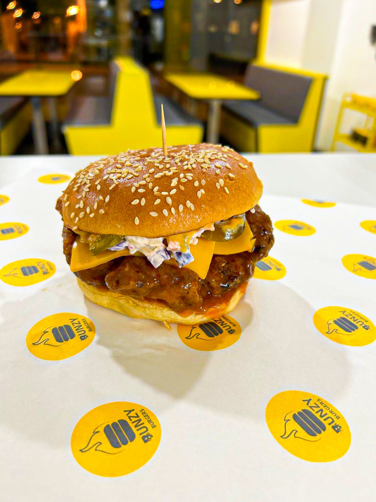 PERI-PERI CHICKEN BURGER