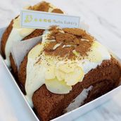 Almond Choco Cake Roll