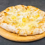 Quattro Formaggio Pizza 🌱