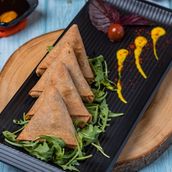 Shrimp samosa