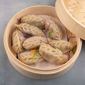 Veg. Momo (Steamed) 8pcs