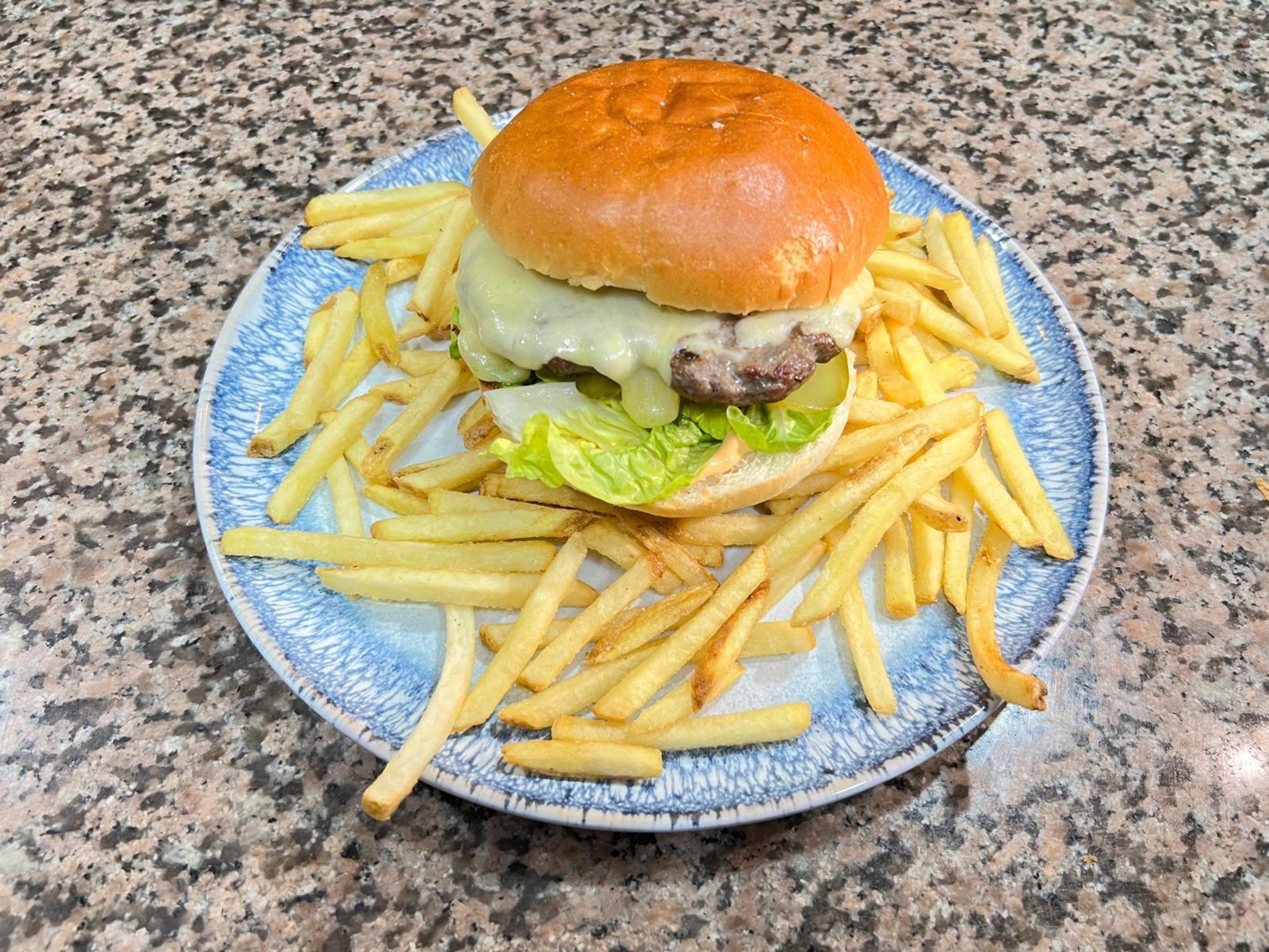 Joy’s Beef Burger
