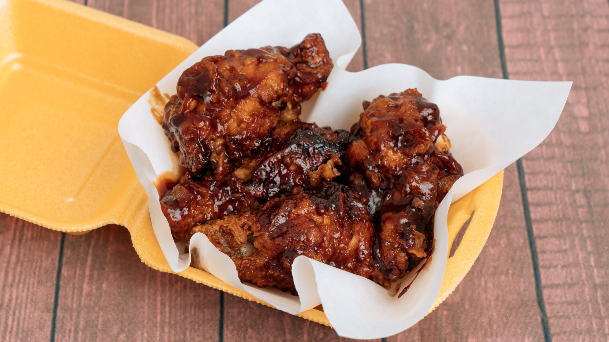 4 Pieces BBQ Wings