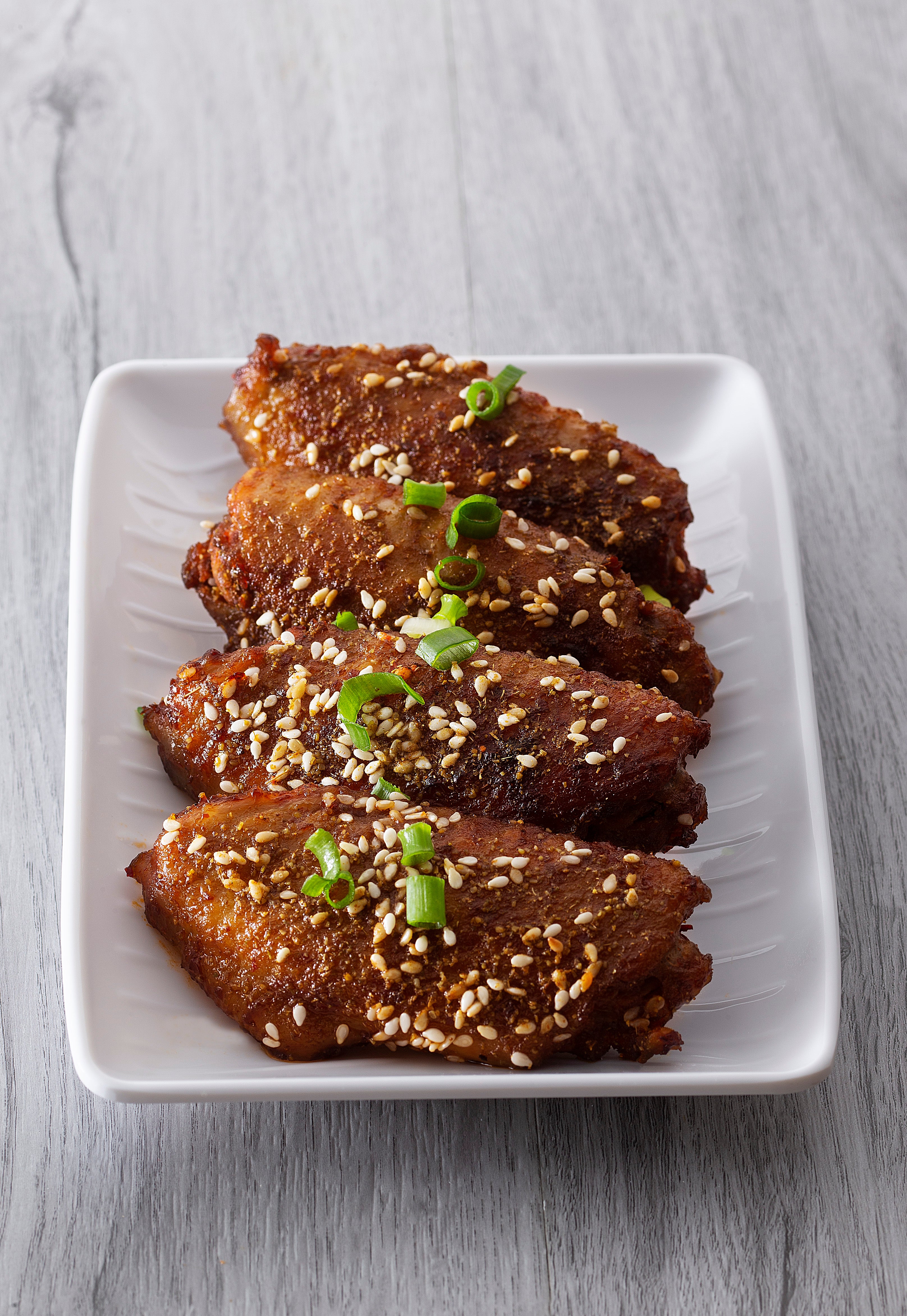 Fired Bean Sauce Chicken Wing 炸醬雞翼