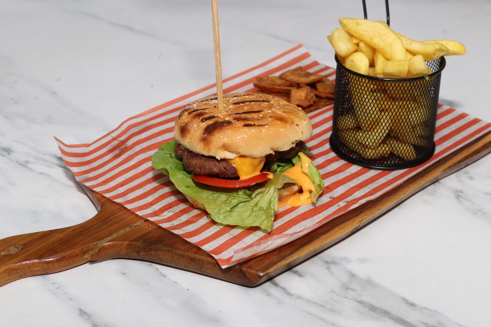 Classic Burger  (Med)