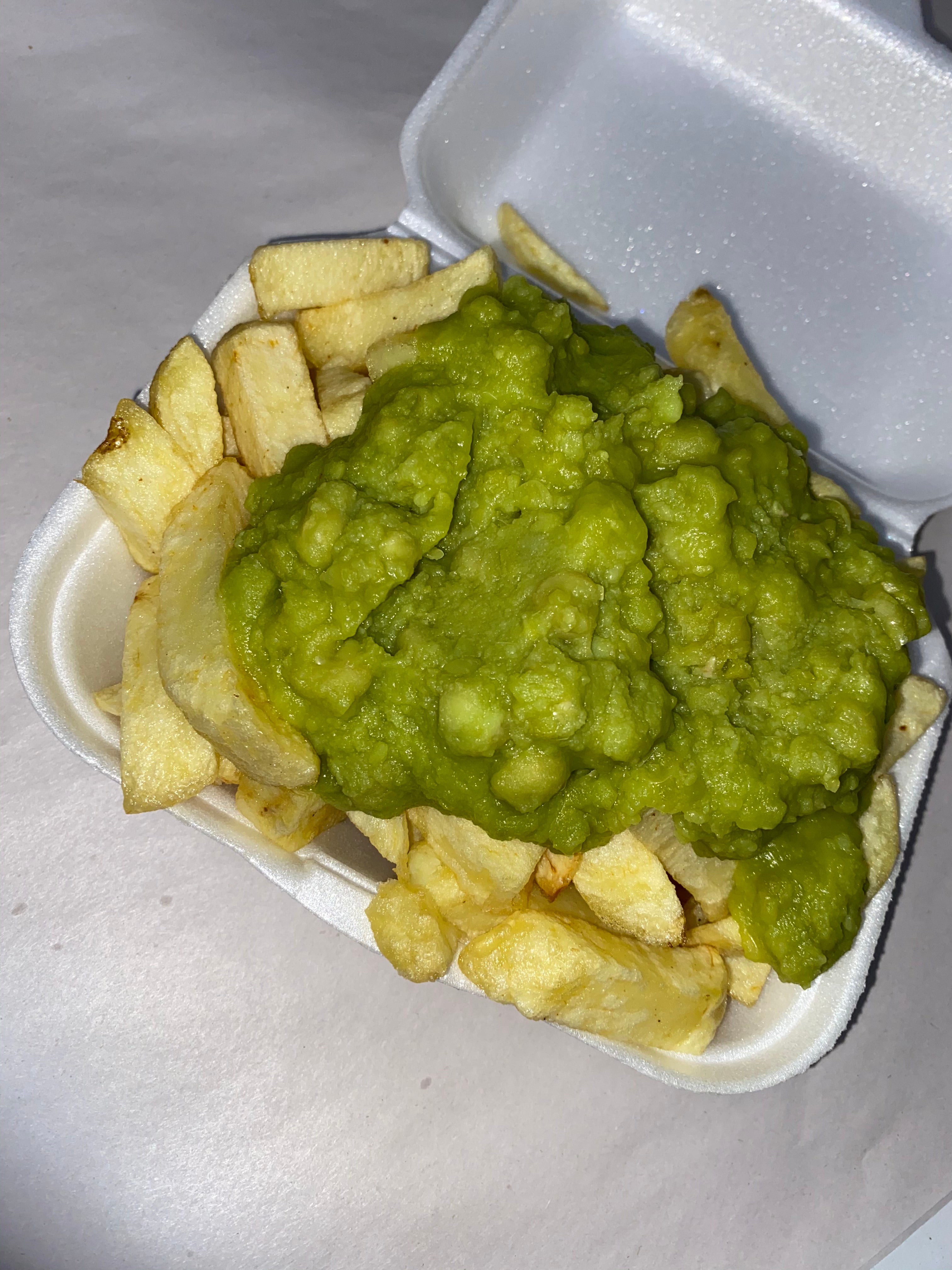 Mushy Peas on Chips