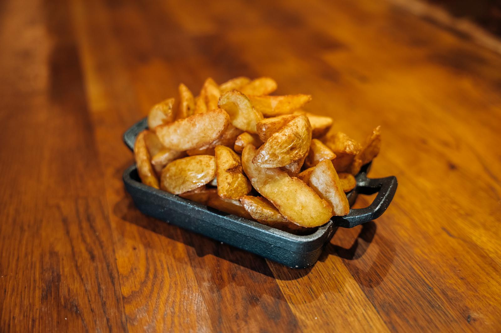 Patate a spicchi