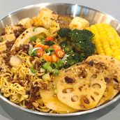 Veggies Combo With Instant Noodles